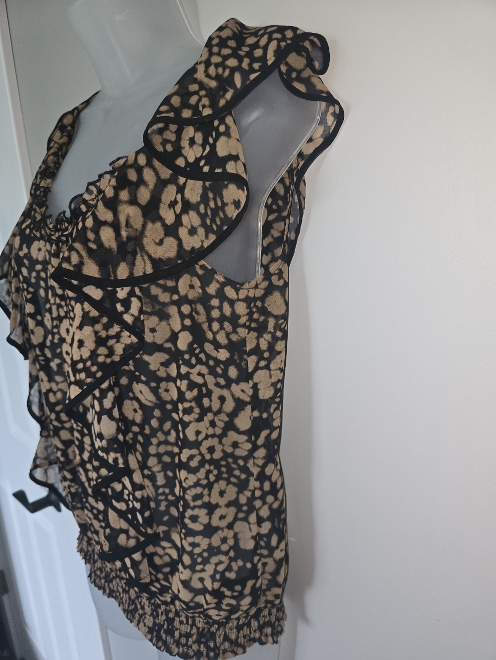 Express Womens Top Medium Black Brown Sleeveless Scoop Neck Career Blouse Size S - Picture 2 of 9
